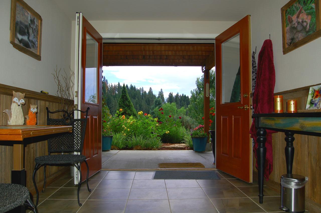 Fox Den Bed & Breakfast Leavenworth Exterior photo